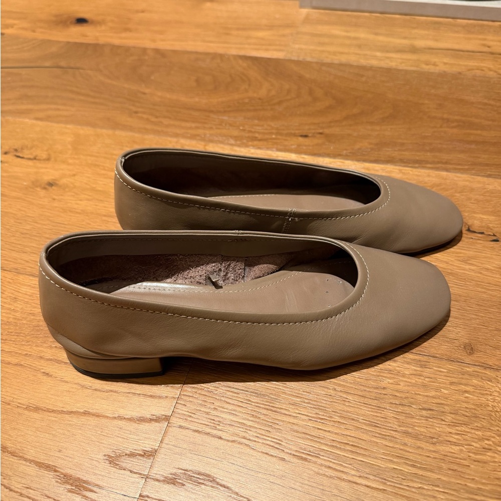 Brown Leather Ballet Flats in Taupe